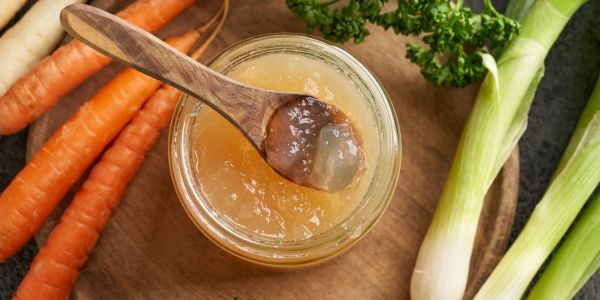 Bone broth ili juha od kostiju - recept i objašnjenje